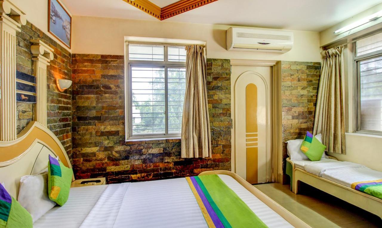 Treebo Trip Samrat Nashik Exterior foto